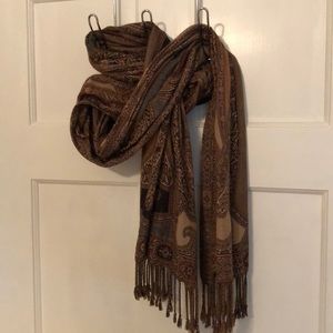 Pashmina scarf